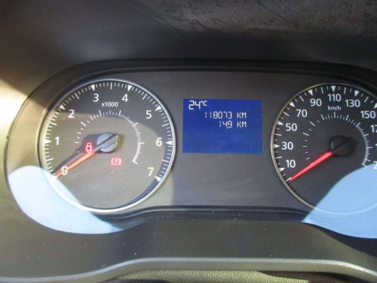Dacia Duster 1.0 TCe 100 CV ECO-G 4x2 Essential (15)