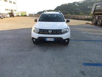 Dacia Duster 1.0 TCe 100 CV ECO-G 4x2 Essential (5)