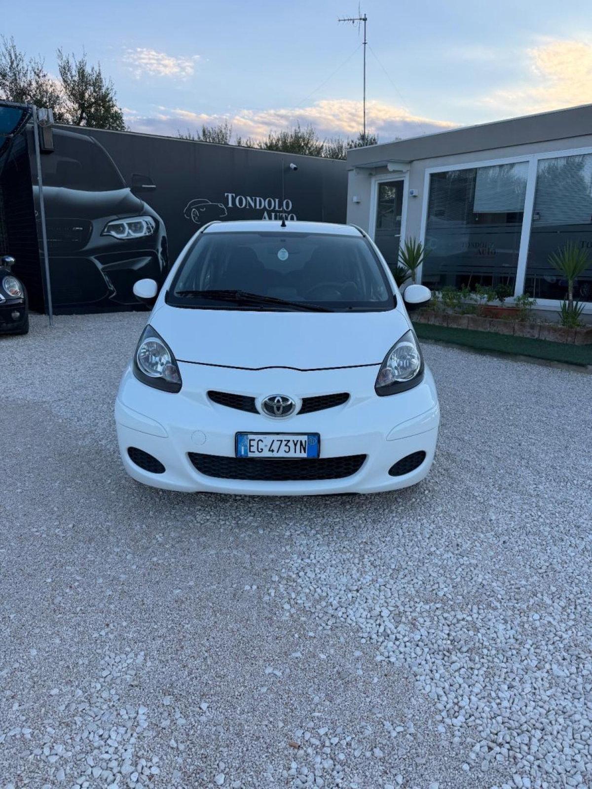 Toyota Aygo 1.0 12V VVT-i 5 porte Sol Connect MMT
