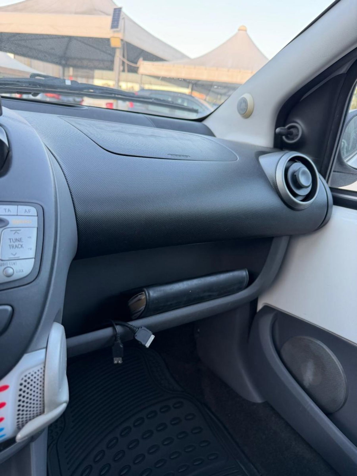 Toyota Aygo 1.0 12V VVT-i 5 porte Sol Connect MMT (10)