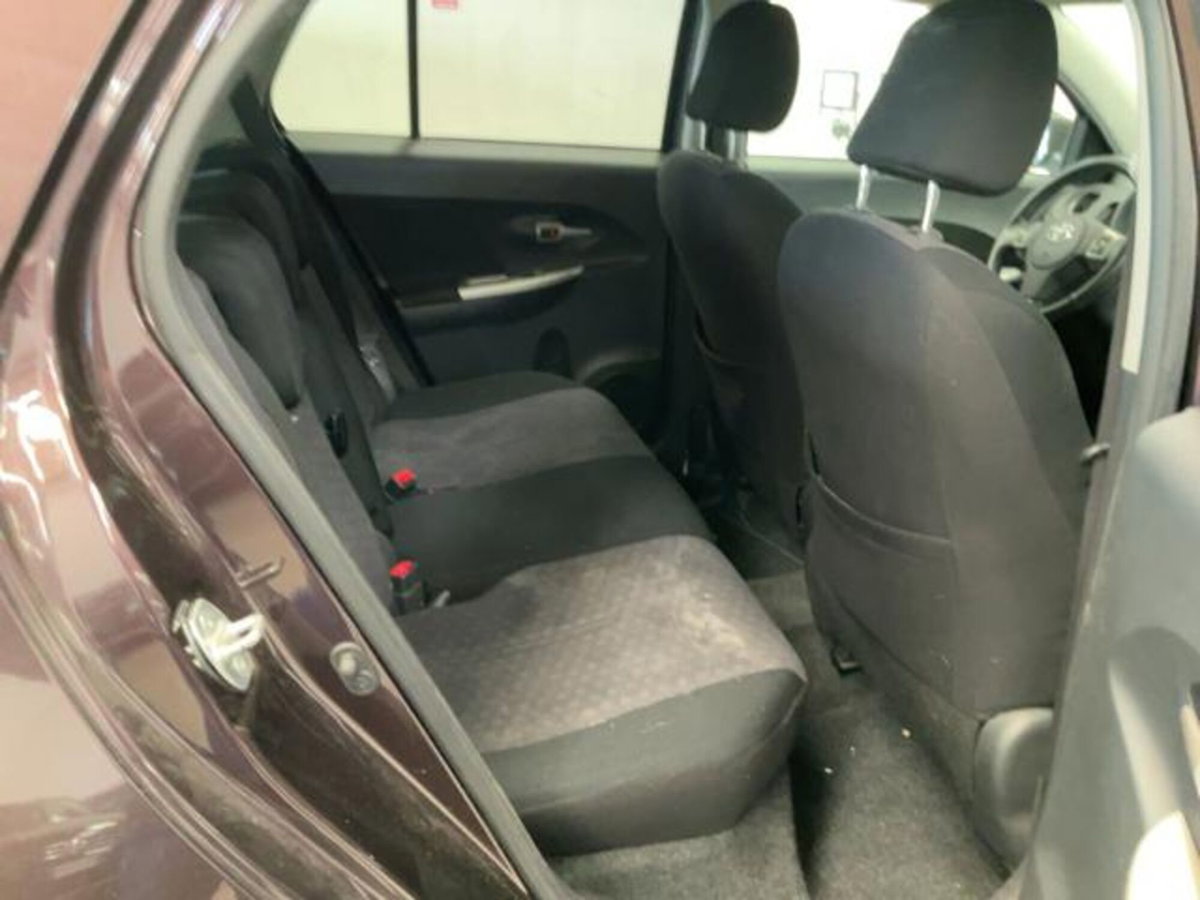 Toyota Urban Cruiser Cruiser 1.D-4D AWD (14)