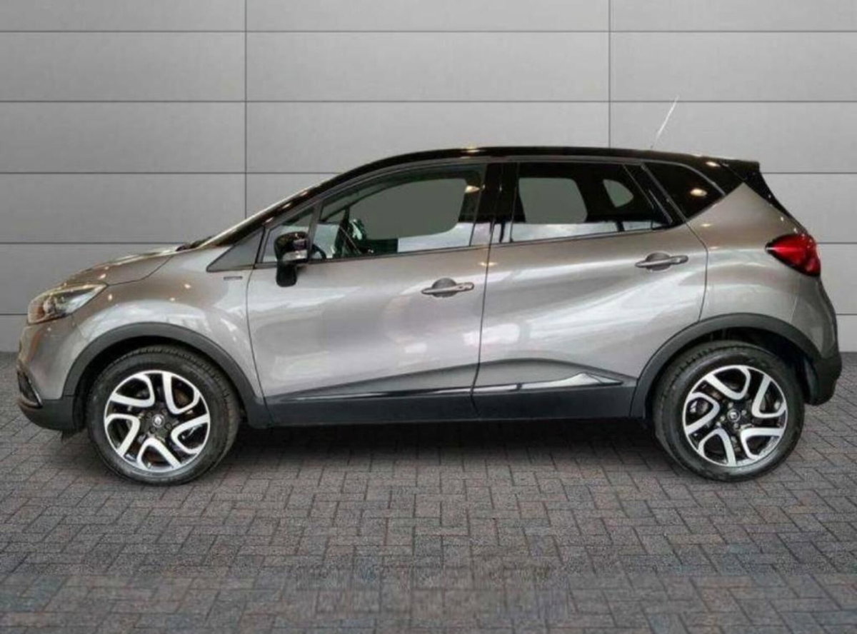 Renault Captur dCi 8V 90 CV EDC Start&Stop Energy Initiale Paris (3)
