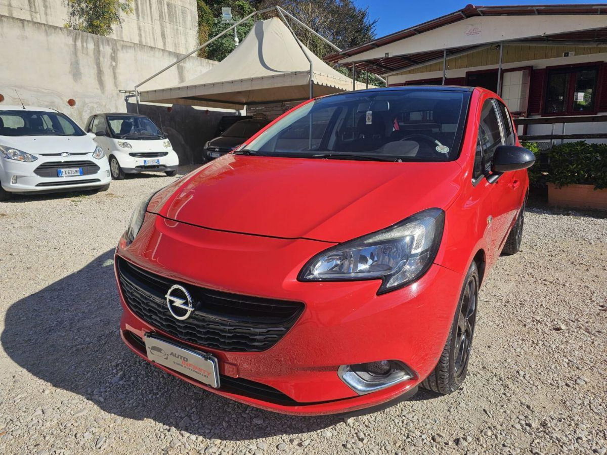 Opel Corsa 1.2 5 porte b-Color (2)
