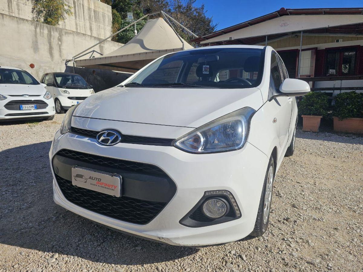 Hyundai i10 1.0 LPGI Econext Login (2)