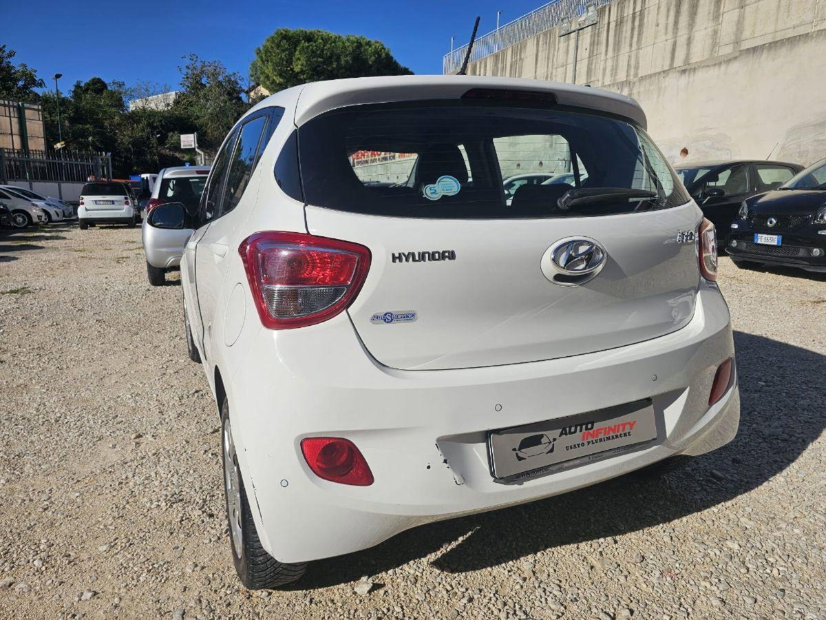 Hyundai i10 1.0 LPGI Econext Login (5)
