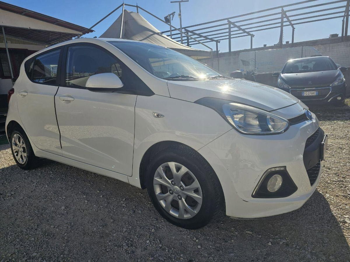 Hyundai i10 1.0 LPGI Econext Login (8)