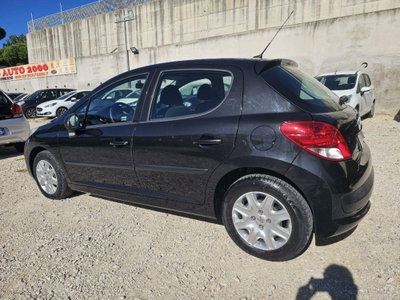 Peugeot 207 8V 75CV 5p. Energie ECO GPL (4)