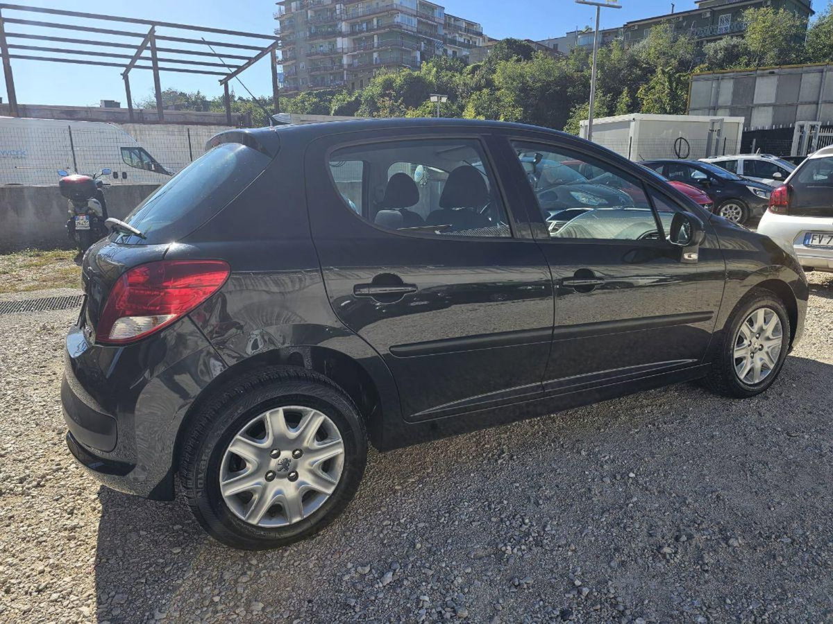 Peugeot 207 8V 75CV 5p. Energie ECO GPL (7)