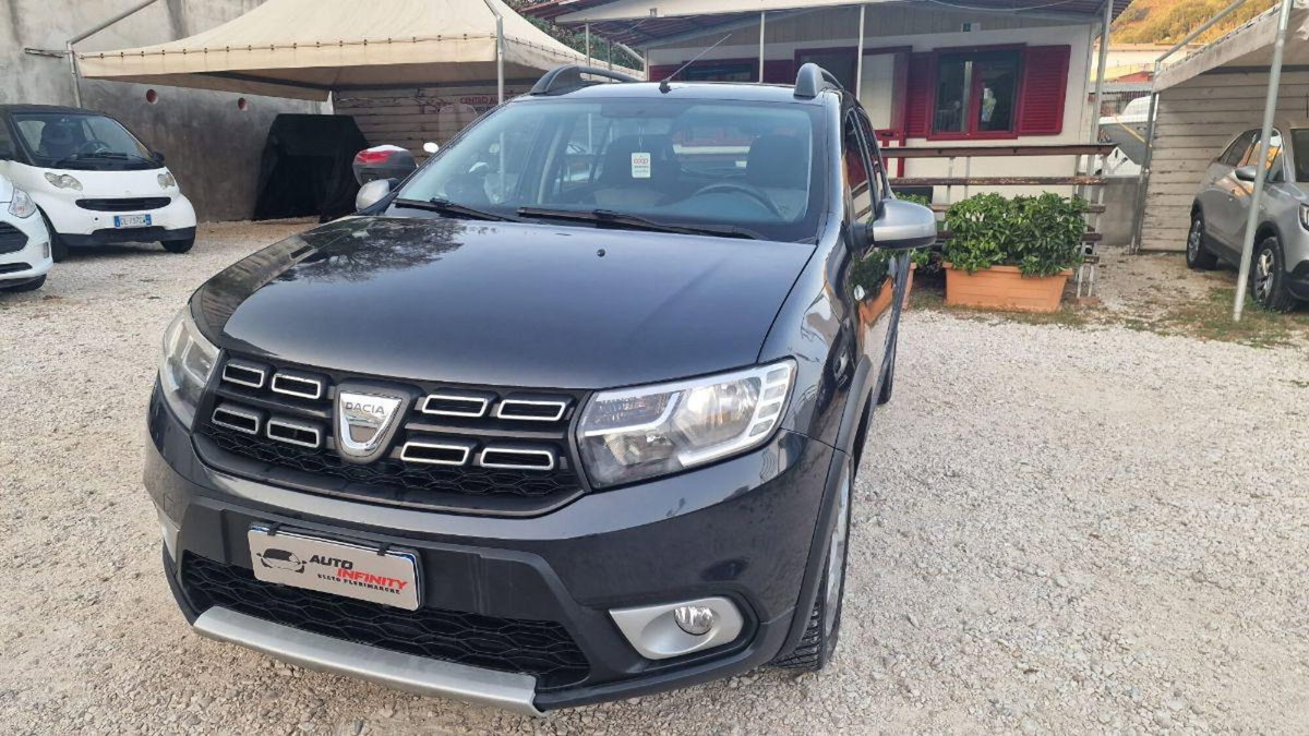 Dacia Sandero 0.9 TCe 12V T-GPL 90CV Start&Stop SS Ambiance Family (2)