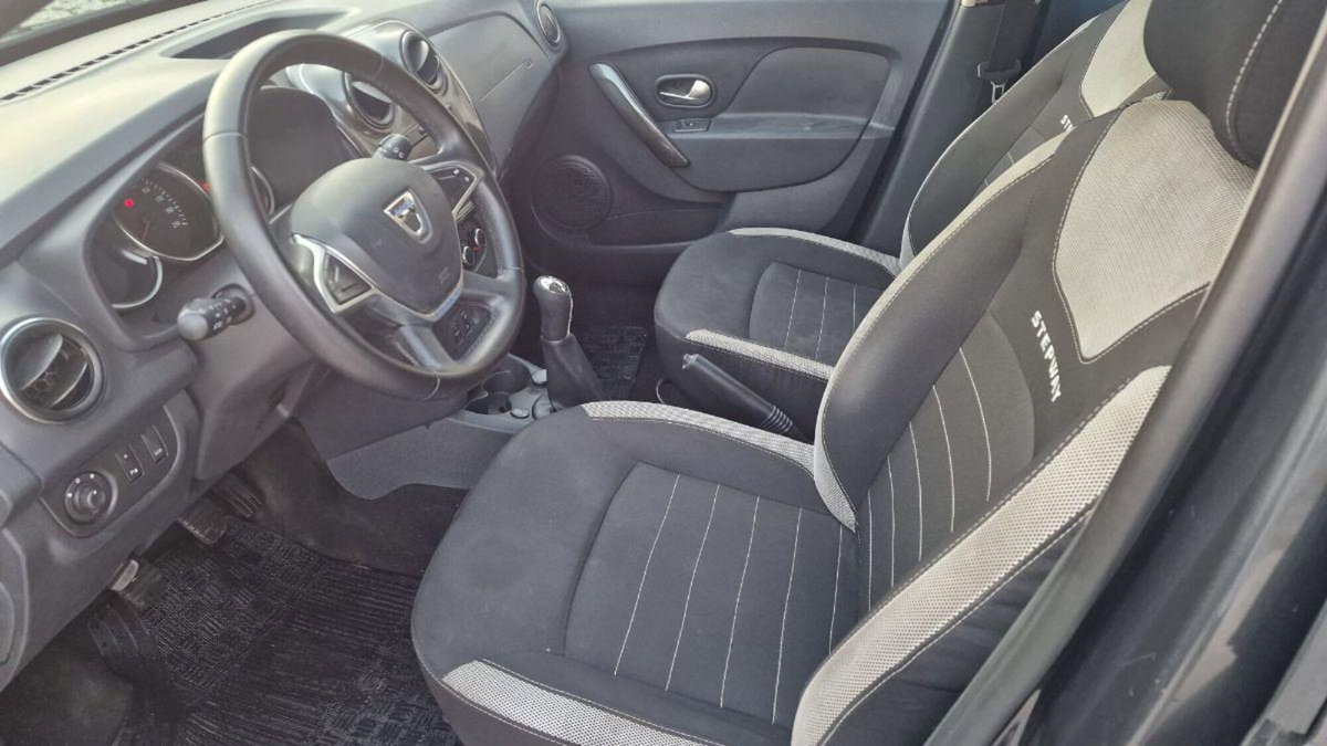 Dacia Sandero 0.9 TCe 12V T-GPL 90CV Start&Stop SS Ambiance Family (9)