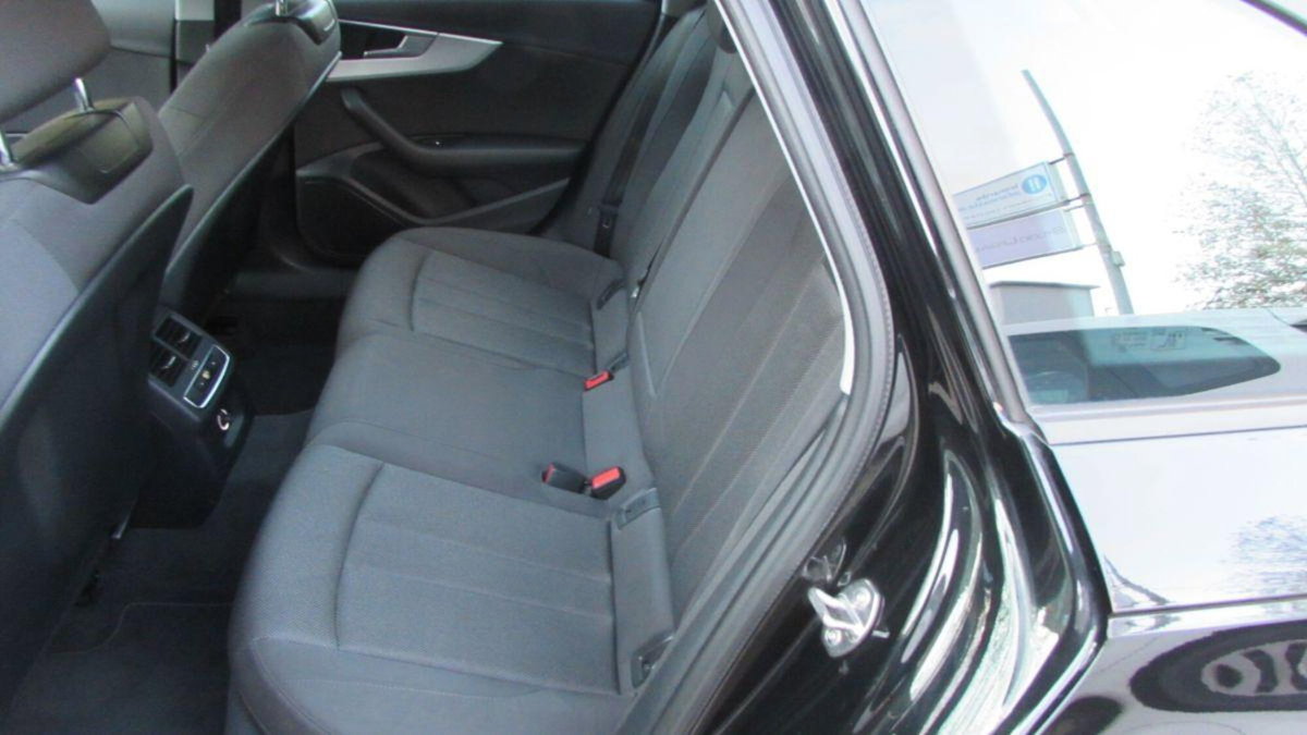 Audi A4 Allroad 2.0 TDI (15)