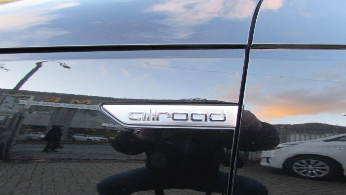 Audi A4 Allroad 2.0 TDI (9)