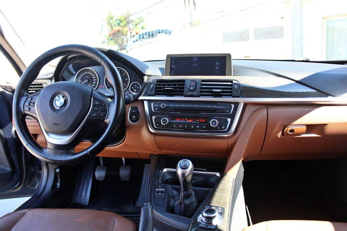 BMW Serie 3 320d cat Futura (19)