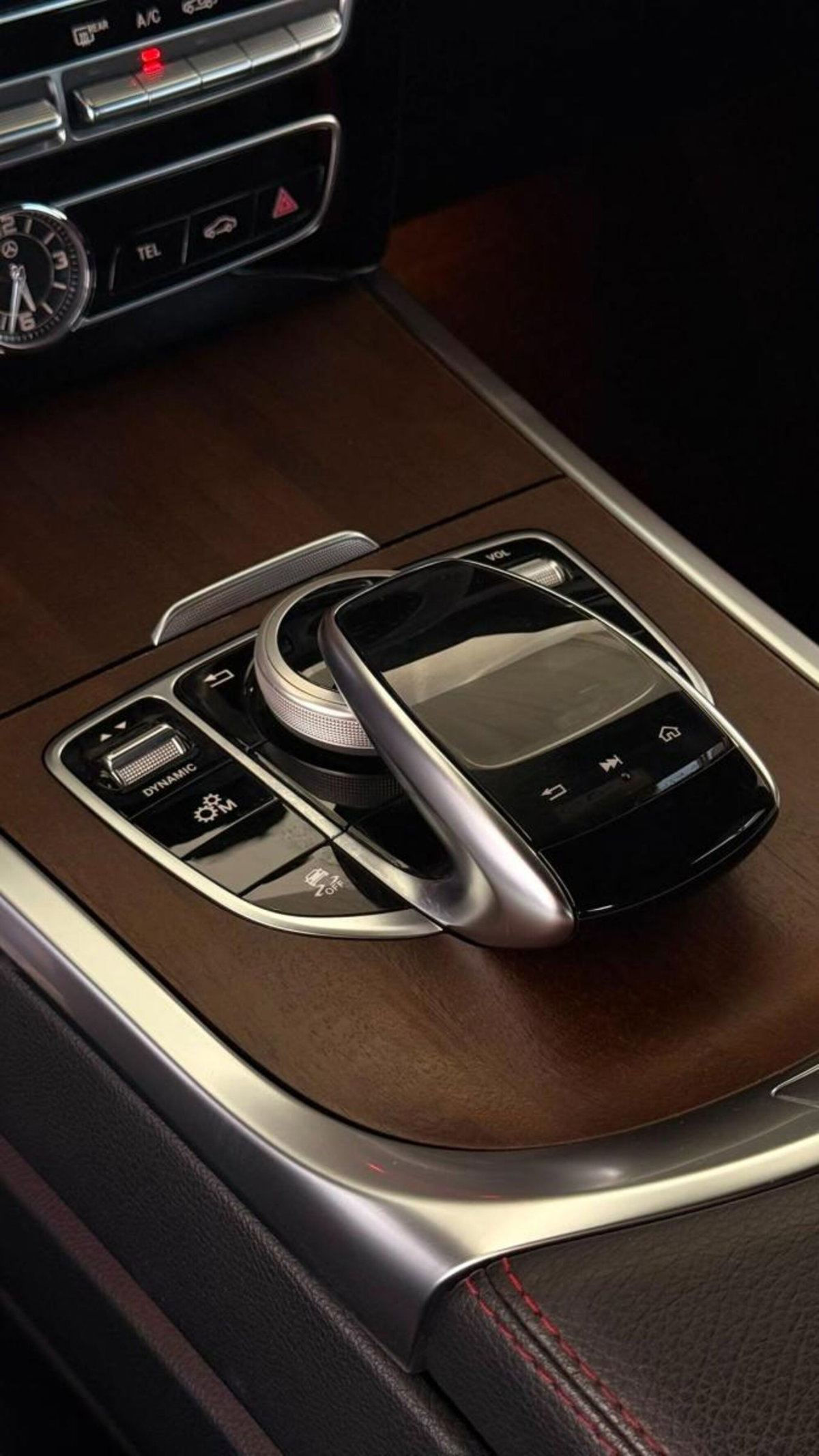 Mercedes-Benz Classe G 350 d Premium Plus (16)