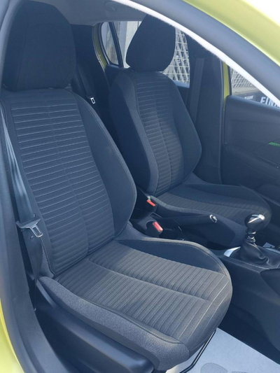 Peugeot 208 PureTech 100 Stop&Start 5 porte GT Line (10)