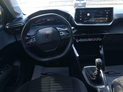 Peugeot 208 PureTech 100 Stop&Start 5 porte GT Line (8)