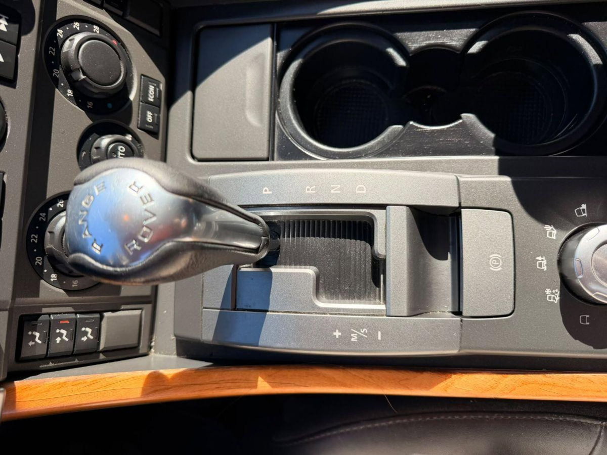 Land Rover Range Rover Sport 2.7 TDV6 HSE (14)