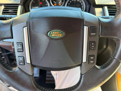 Land Rover Range Rover Sport 2.7 TDV6 HSE (15)