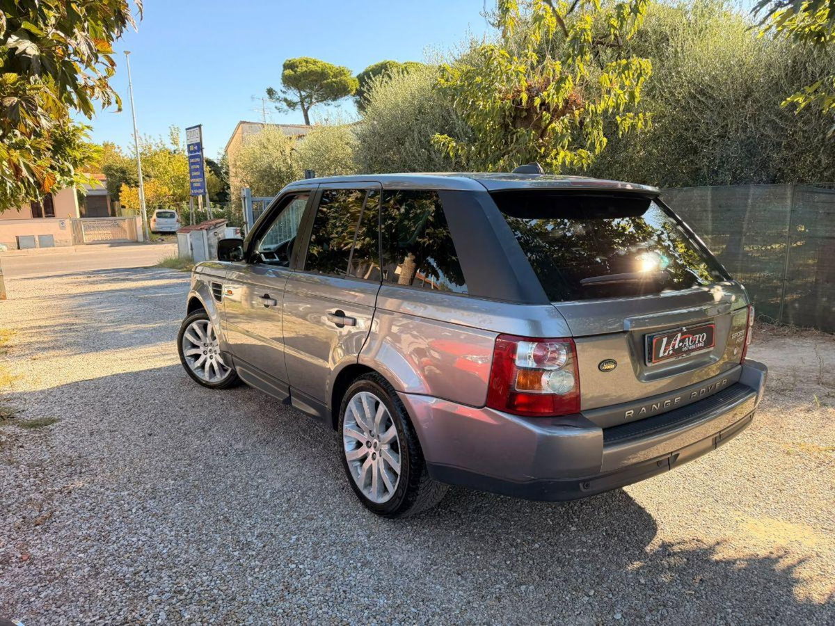 Land Rover Range Rover Sport 2.7 TDV6 HSE (3)