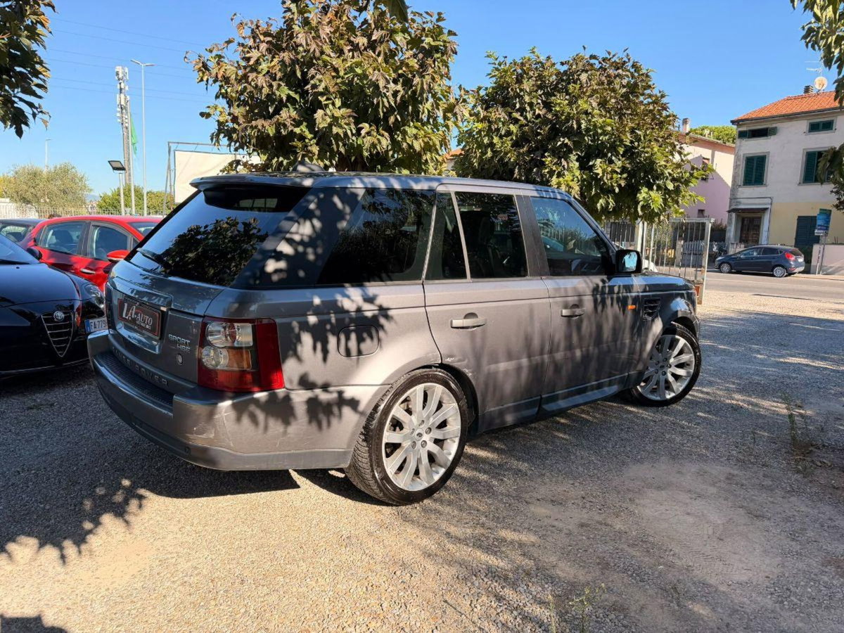 Land Rover Range Rover Sport 2.7 TDV6 HSE (4)