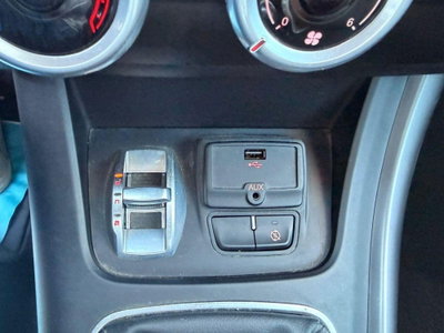 Alfa Romeo Giulietta 1.4 tb Progression 105cv (11)