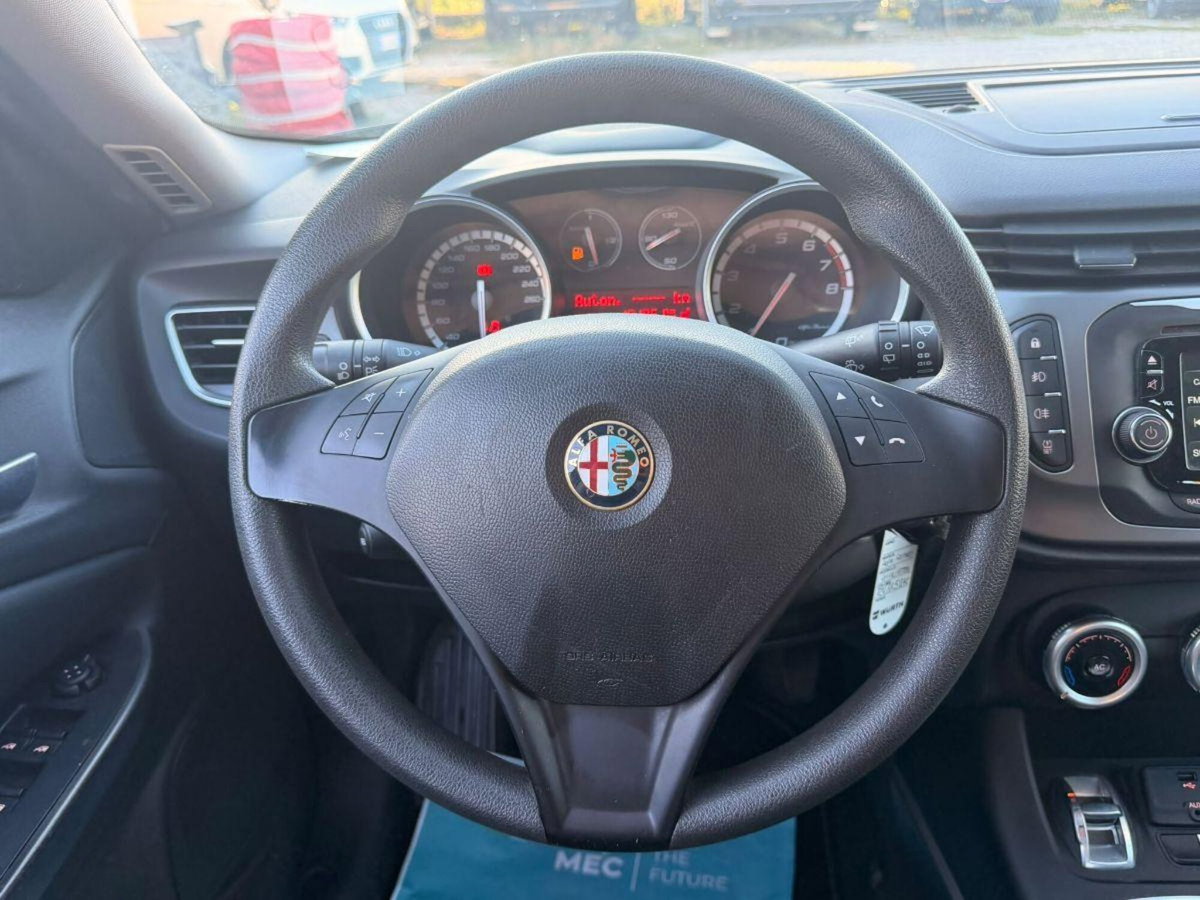 Alfa Romeo Giulietta 1.4 tb Progression 105cv (18)