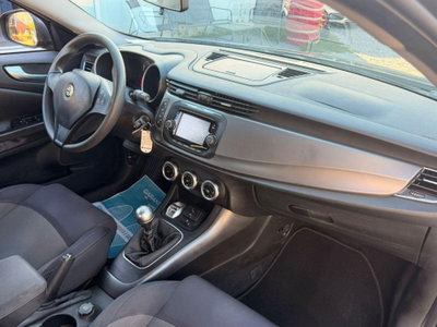 Alfa Romeo Giulietta 1.4 tb Progression 105cv (19)