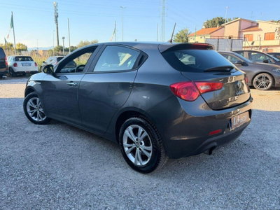 Alfa Romeo Giulietta 1.4 tb Progression 105cv (3)