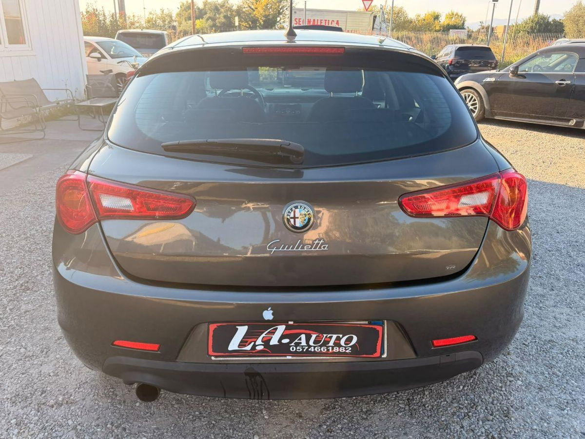 Alfa Romeo Giulietta 1.4 tb Progression 105cv (6)