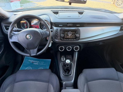 Alfa Romeo Giulietta 1.4 tb Progression 105cv (7)