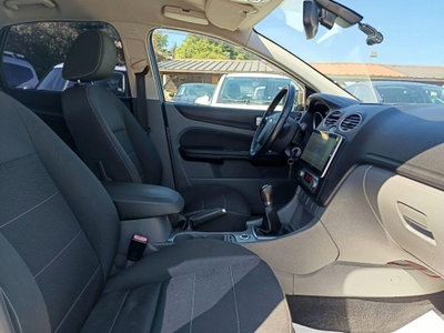 Ford Focus 1.6 TDCi (90CV) 5p. Ikon (17)