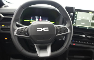 Dacia Duster 1.2 Eco-G Journey 120cv auto (5)