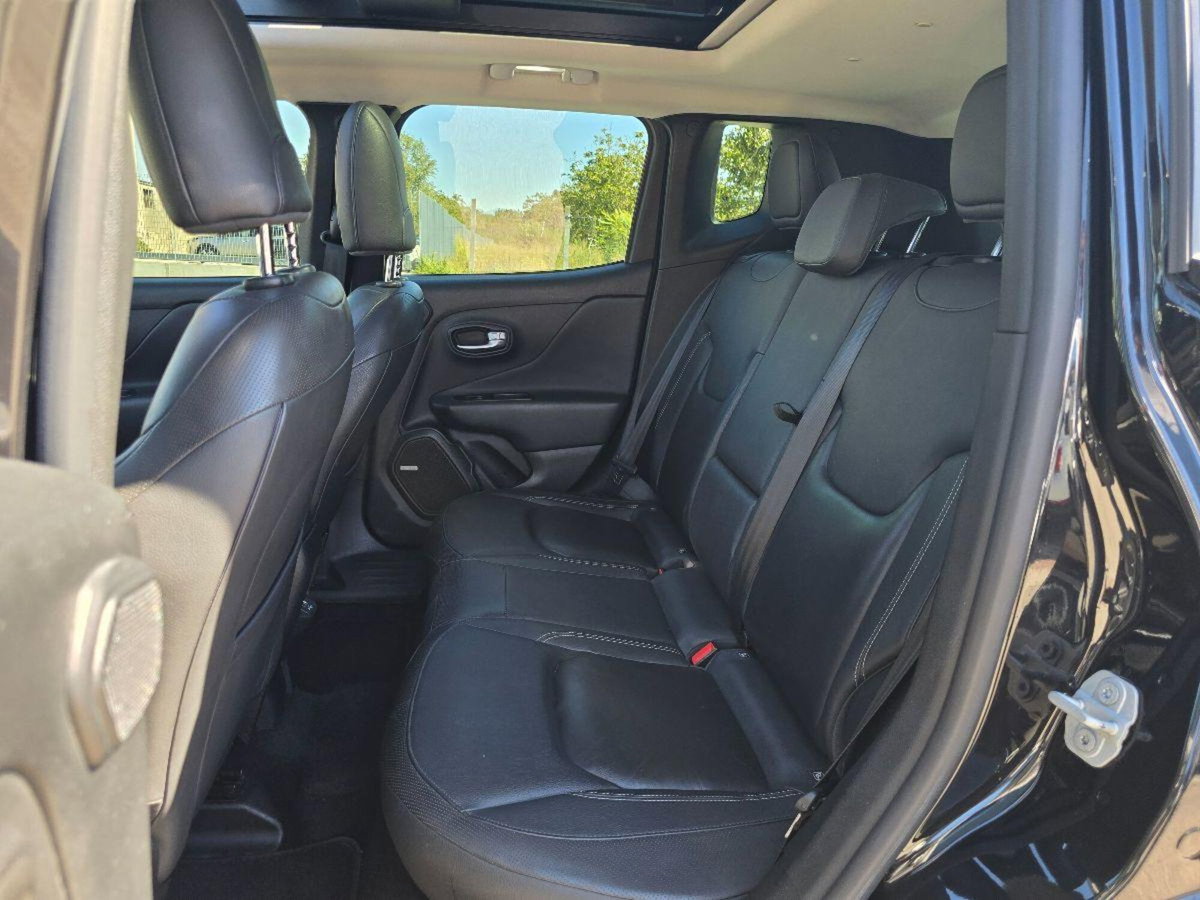 Jeep Renegade 1.6 Mjt DDCT 120 CV Limited (7)