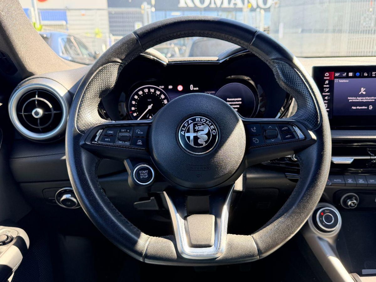 Alfa Romeo Tonale 1.6 Veloce 130cv tct6 (18)