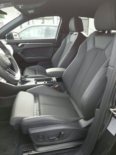 Audi Q3 Sportback 35 TDI S line edition (6)