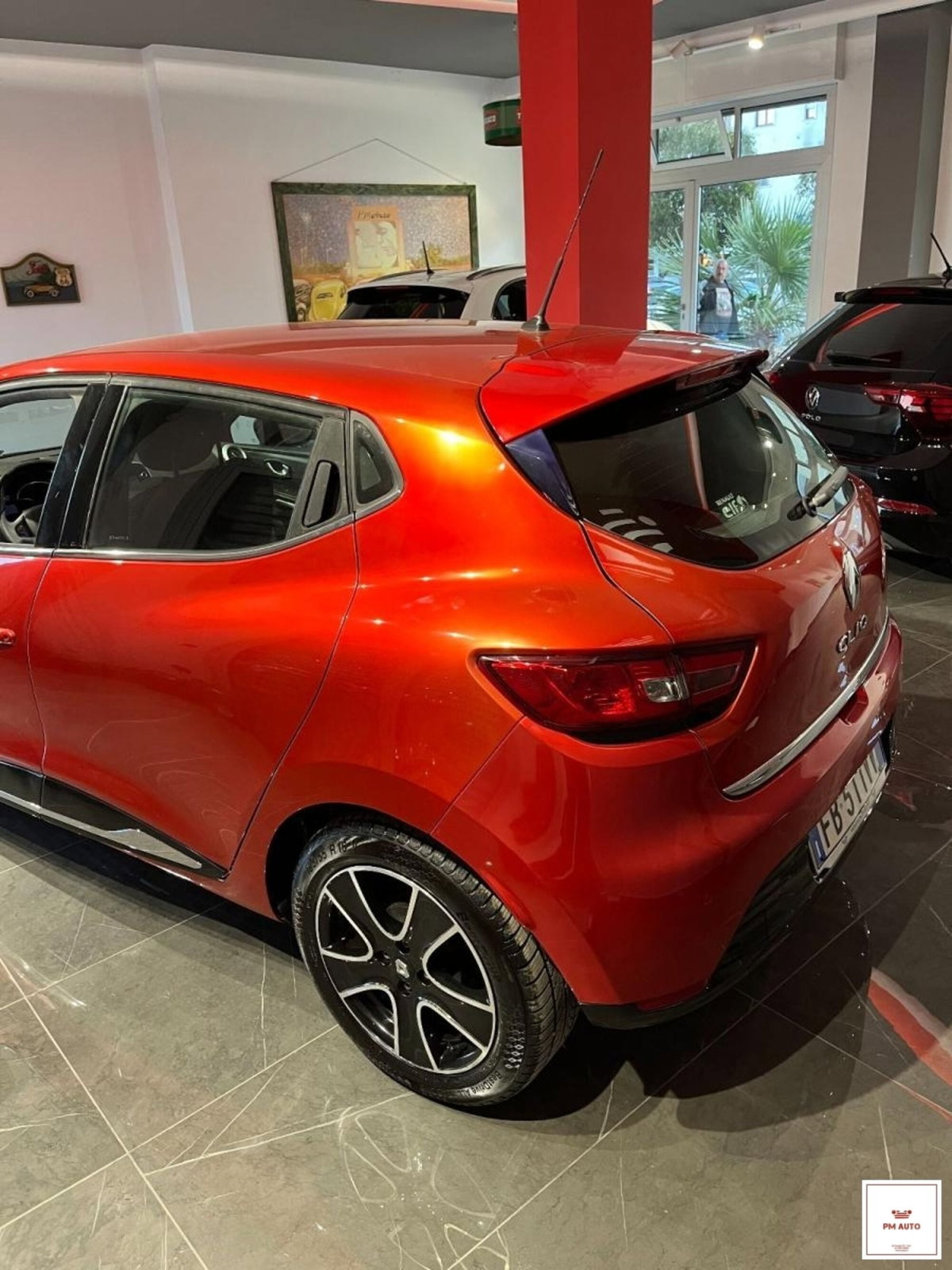Renault Clio 1.2 75 CV 5 porte Duel (12)