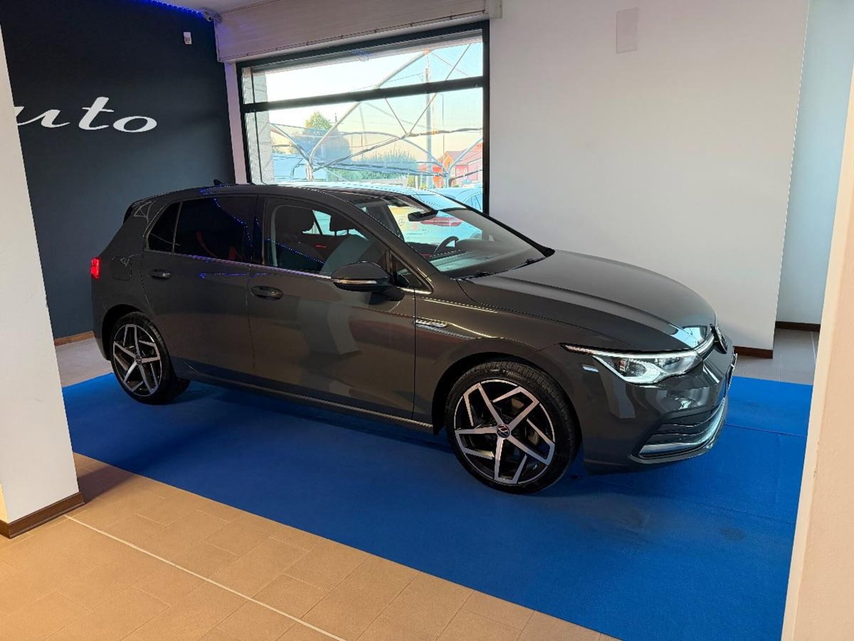 Volkswagen Golf 2.0 TDI 150 CV DSG SCR Style (4)