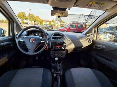 Fiat Punto 1.2 8V 5 porte Street (12)