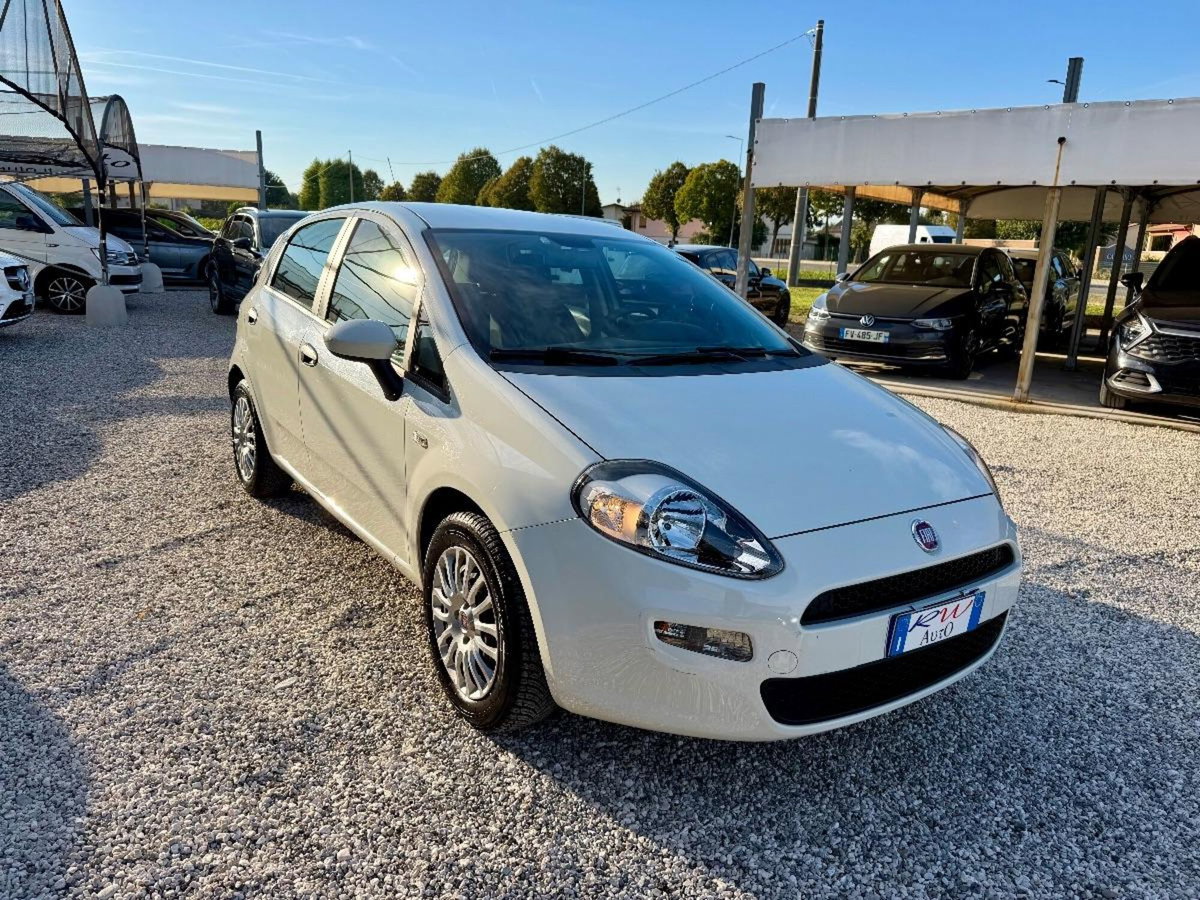 Fiat Punto 1.2 8V 5 porte Street (2)