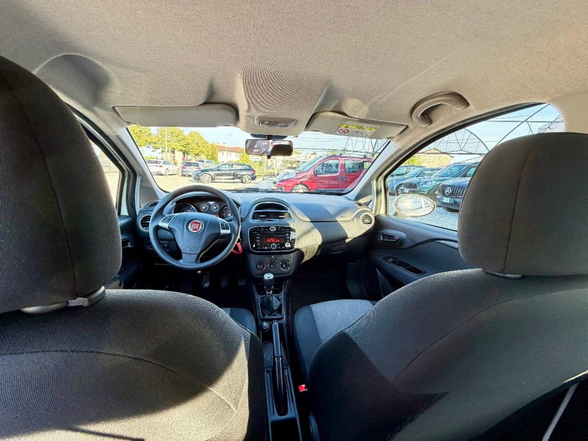 Fiat Punto 1.2 8V 5 porte Street (7)