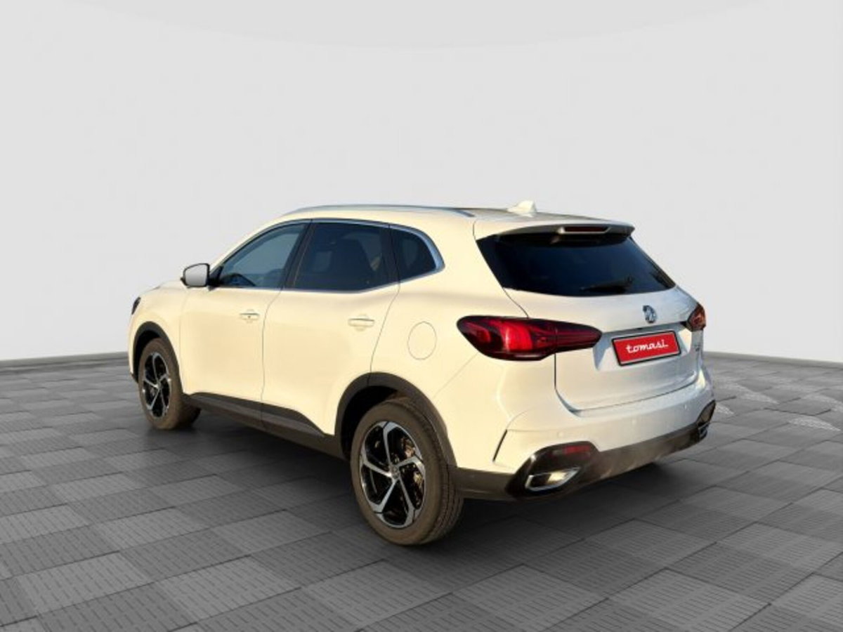 Mg EHS Plug-in Hybrid Exclusive (3)