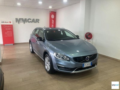 Volvo V60 Cross Country D3 Geartronic Kinetic usata