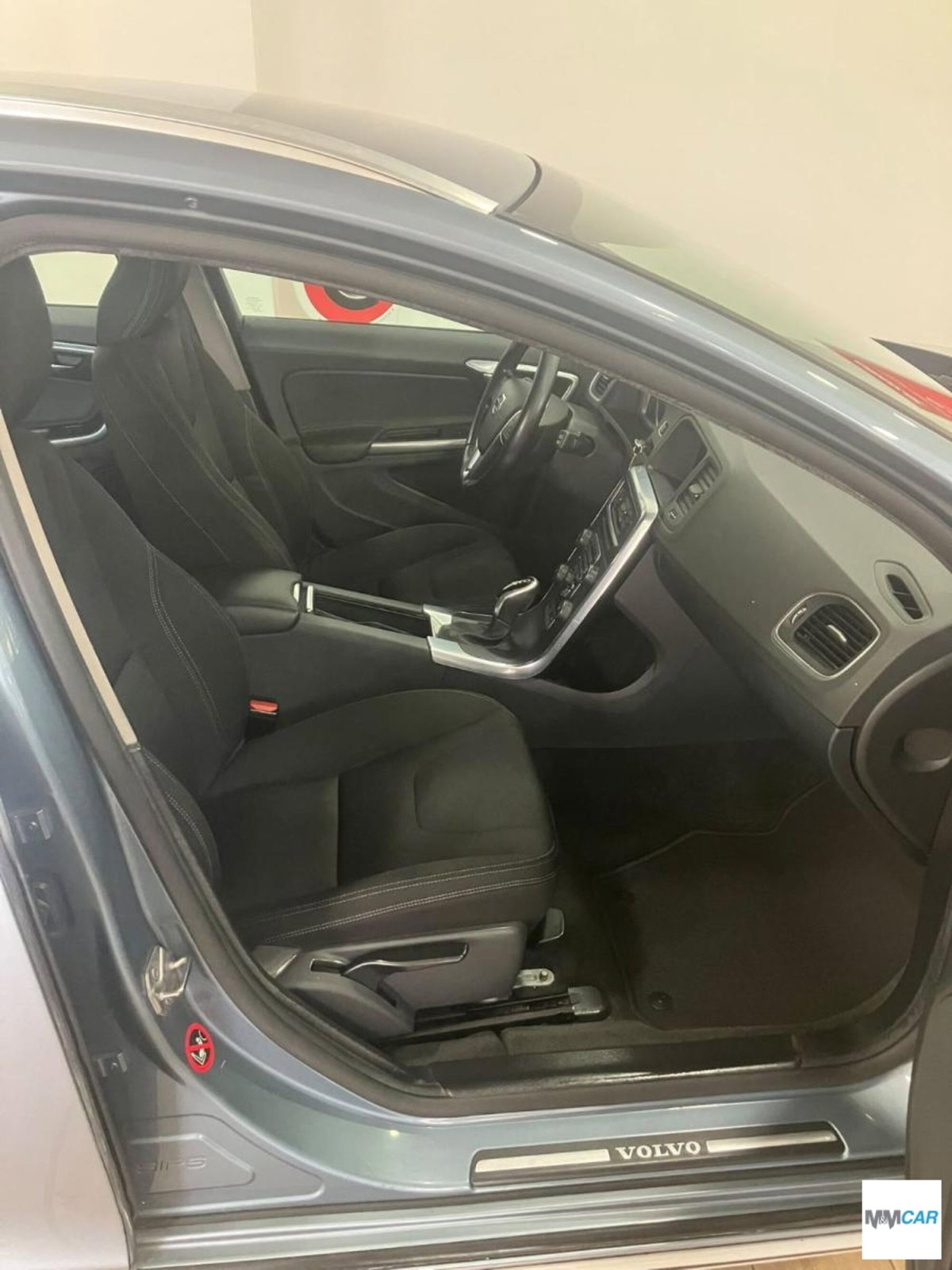 Volvo V60 Cross Country D3 Geartronic Kinetic (11)