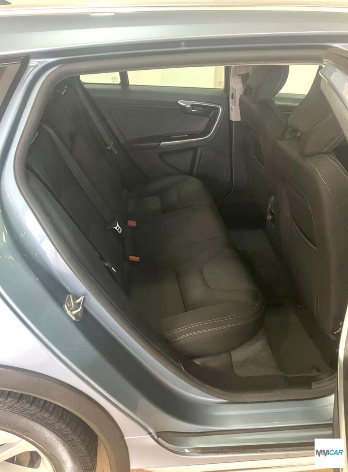 Volvo V60 Cross Country D3 Geartronic Kinetic (12)
