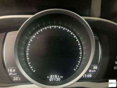 Volvo V60 Cross Country D3 Geartronic Kinetic (7)