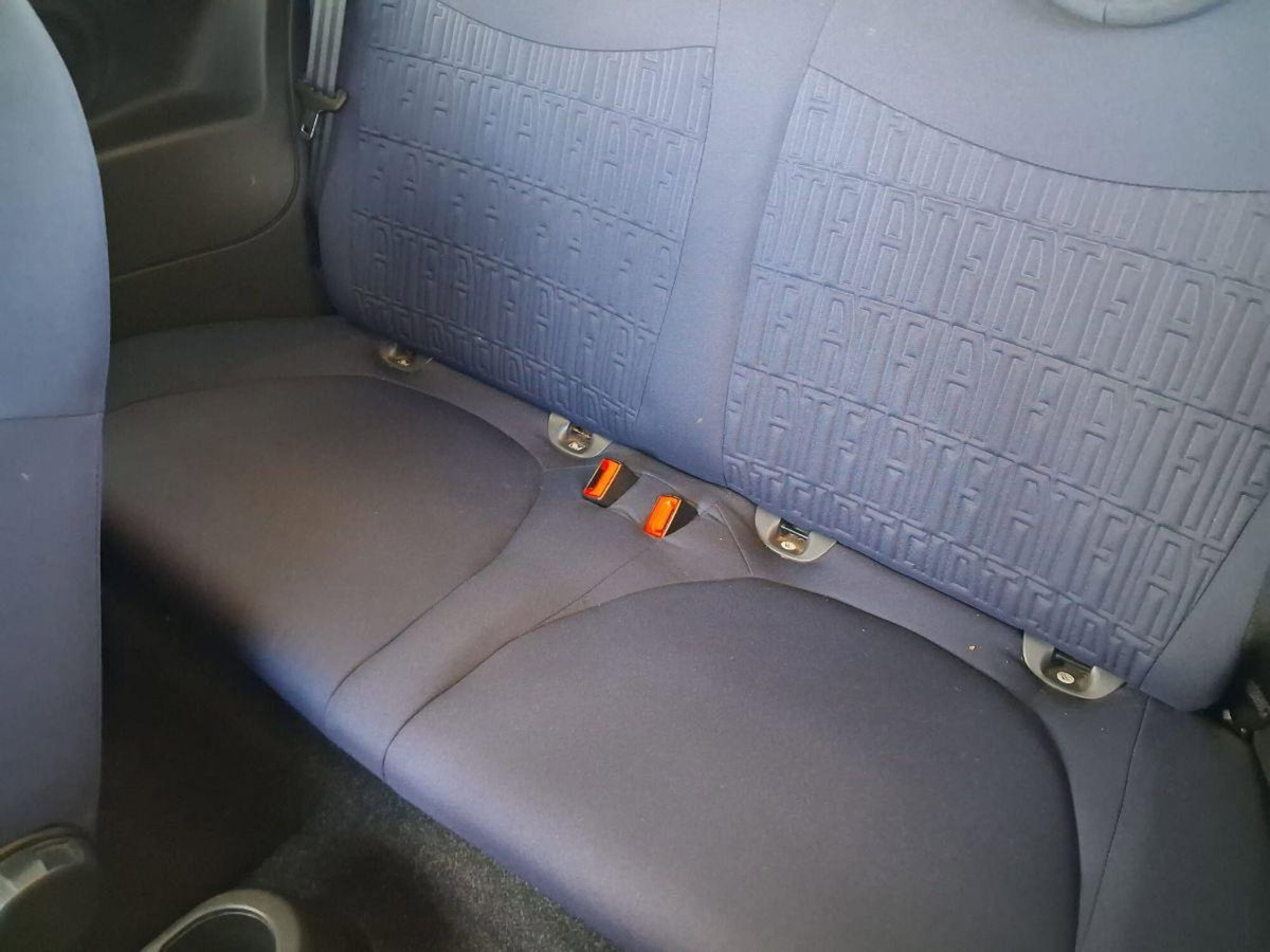 Fiat 500 1.0 Hybrid Club (7)
