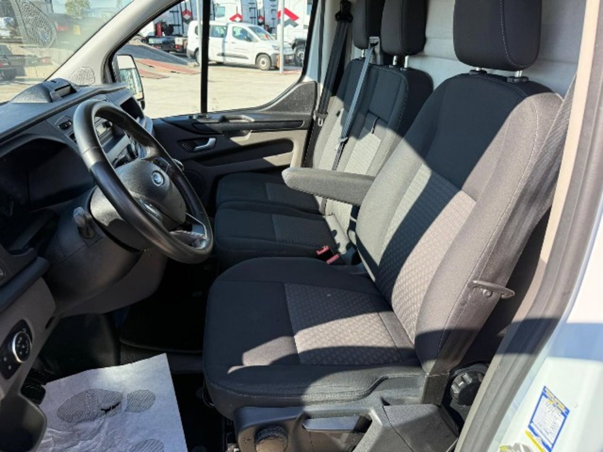 Ford Transit Custom Furgone 300 2.0 EcoBlue 130 PC Furgone Trend (6)