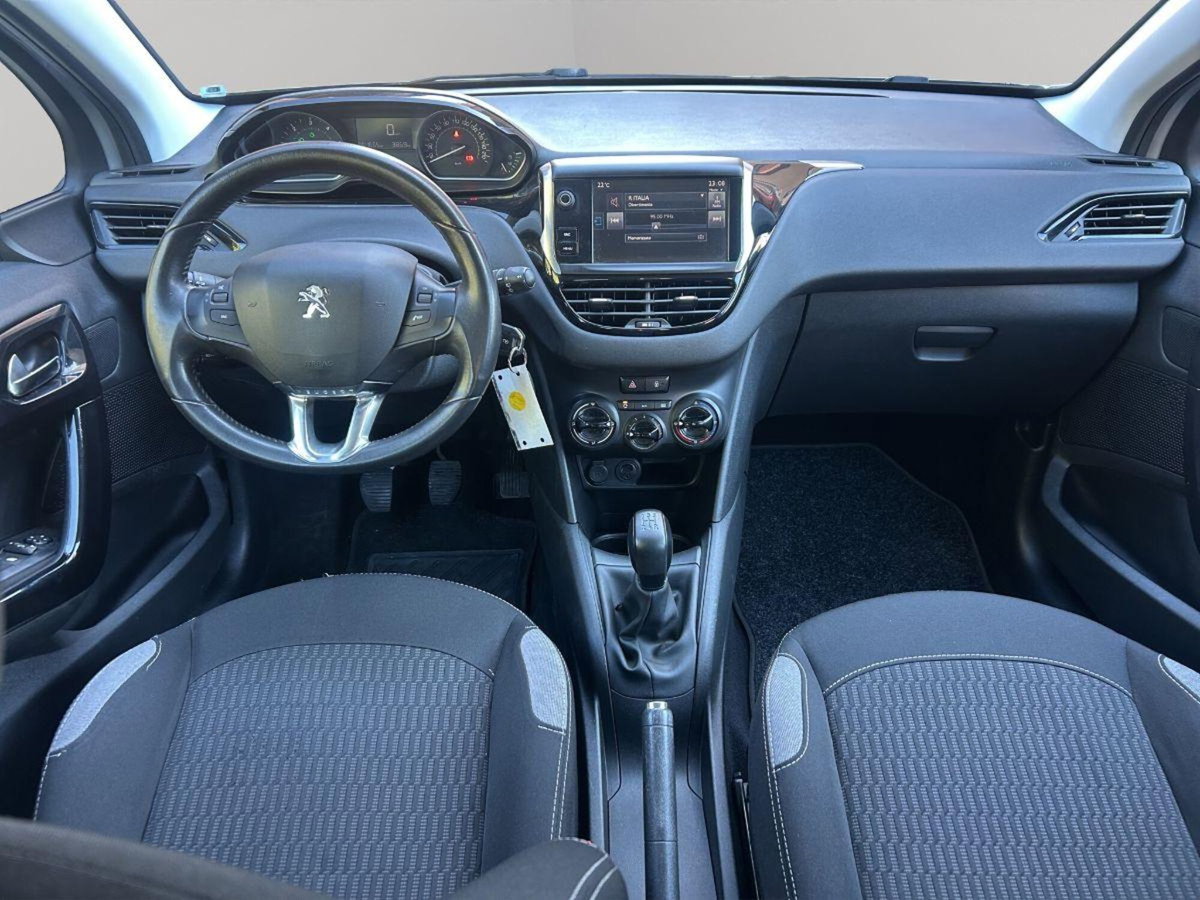 Peugeot 208 75 5 porte Allure (13)