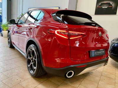 Alfa Romeo Stelvio 2.2 t Intensa Q4 210cv auto (15)