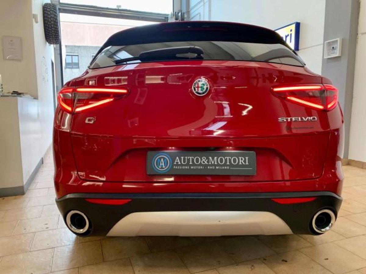 Alfa Romeo Stelvio 2.2 t Intensa Q4 210cv auto (20)